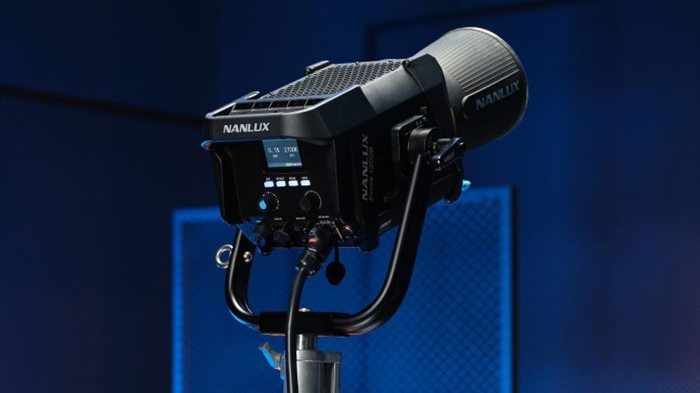 Nanlux Evoke 1200B Rear View