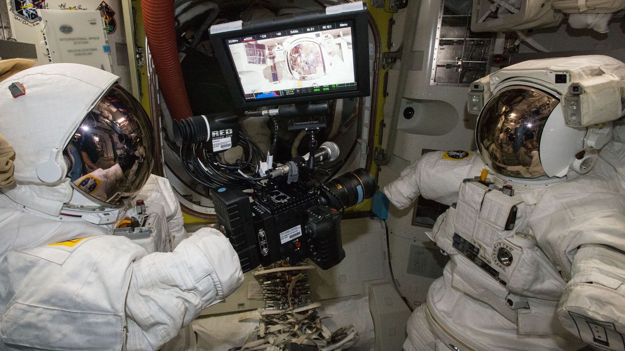 NASA 6K RED EPIC DRAGON in Space - 4K Footage