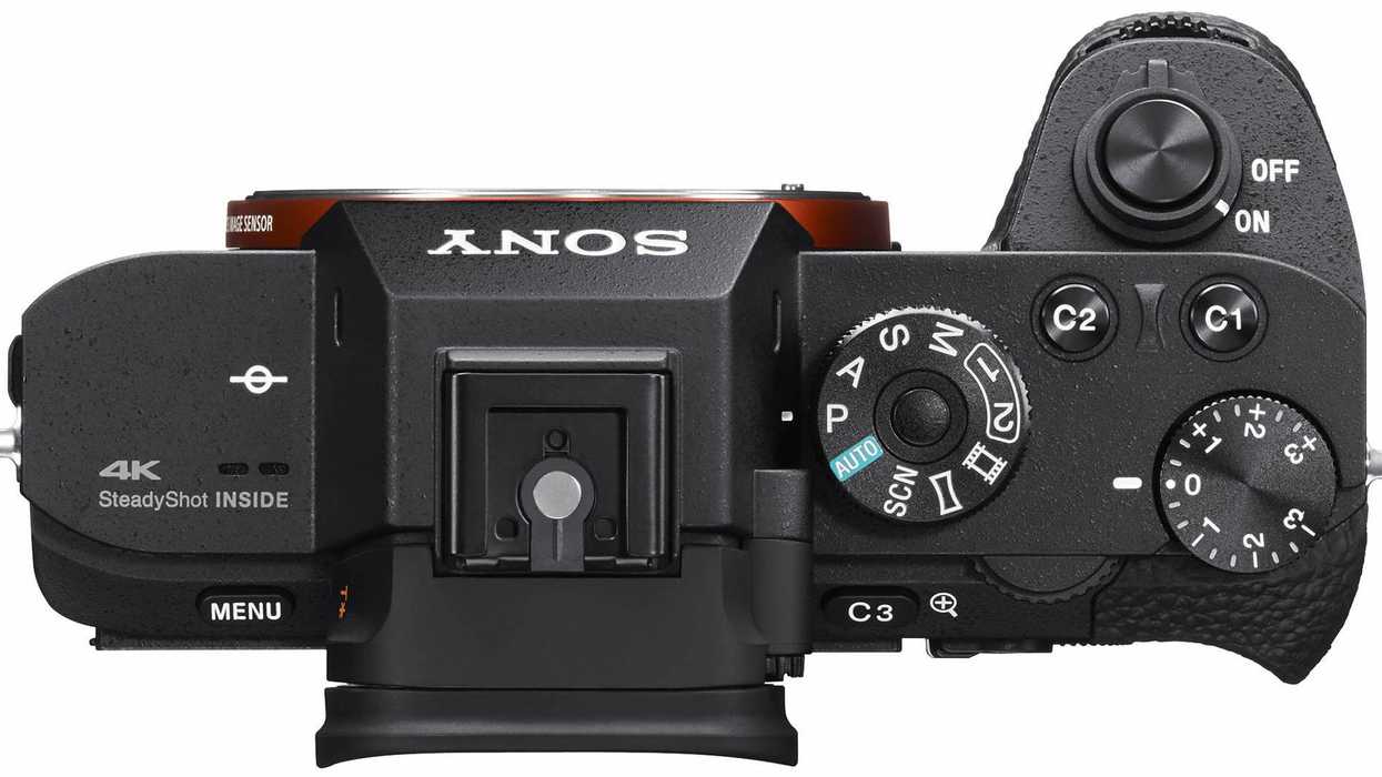 New_sony_a7sii_top