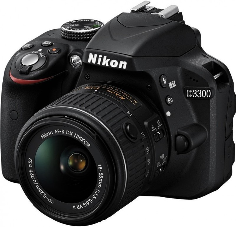 ♥上位機種顔負けのスペック♫✨Nikon D3300✨ショット数僅か2175回♥