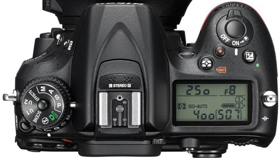 Nikon D7200 Top