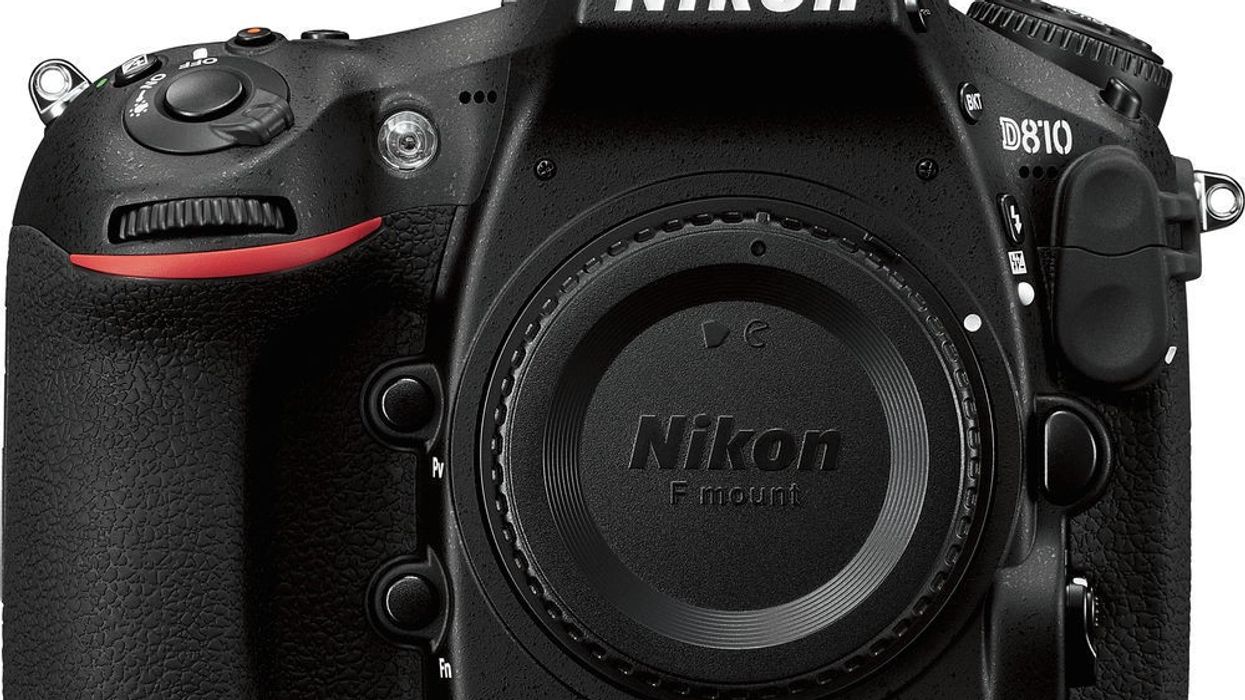 Nikon-d810-front