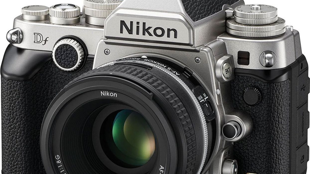 Nikon-df-silver-with-50mm-lens-e1383685913374