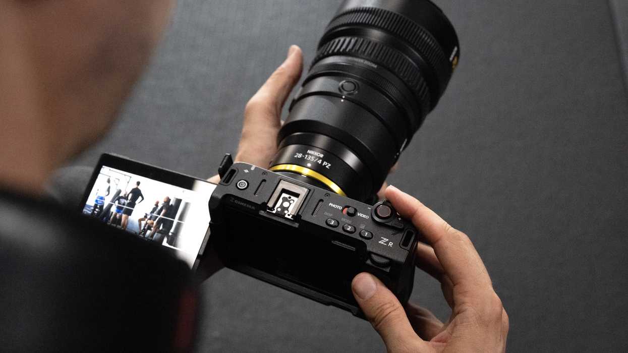 Nikon ZR