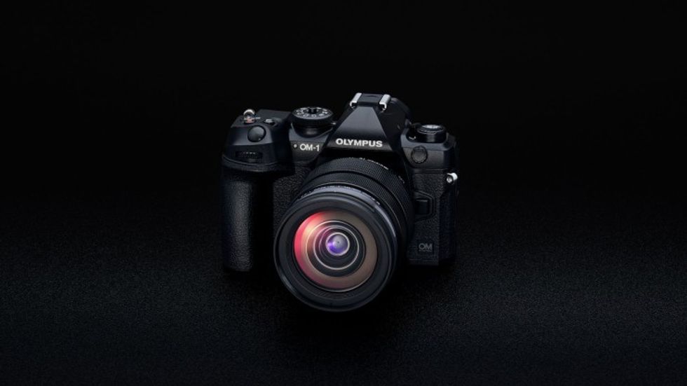 Olympus OM-1