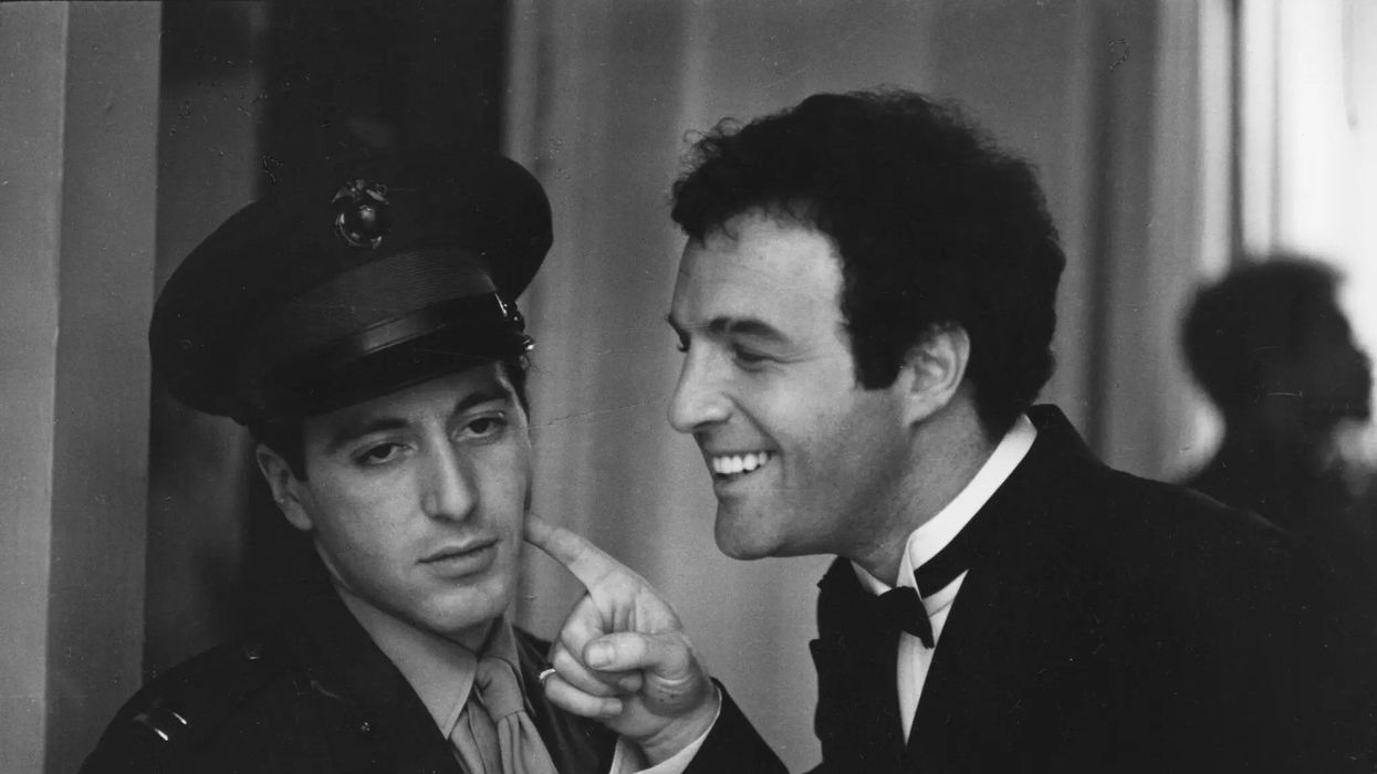 Pacino_with_james_cann_in_the_godfather