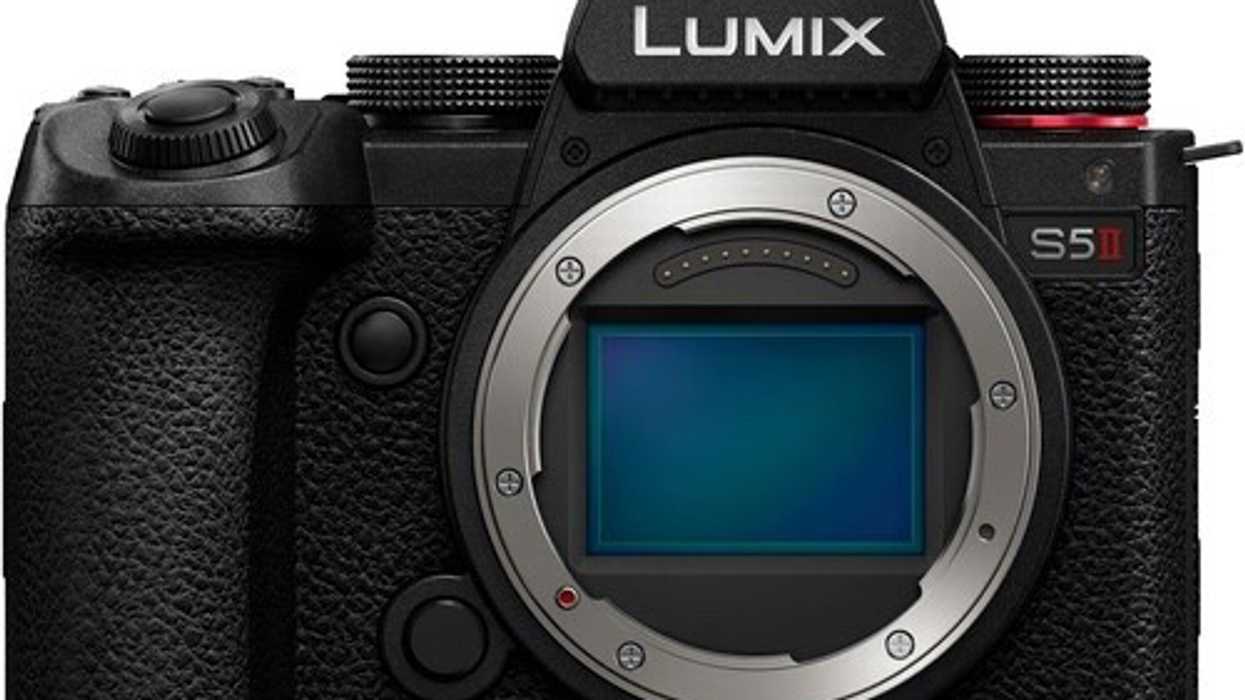 Panasonic_dc_s5m2body_lumix_s5_ii_mirrorless_1672825656_1742428
