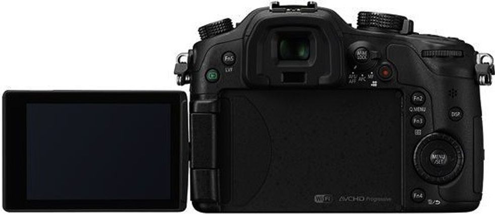Panasonic-gh3-open-lcd