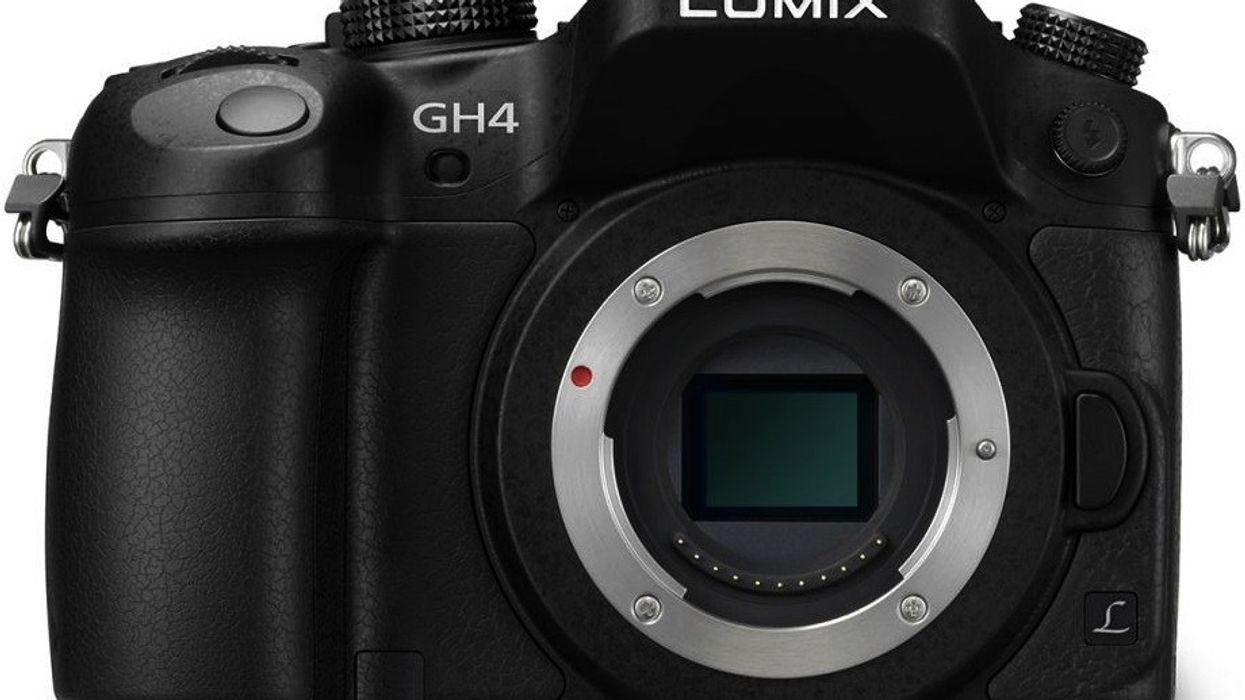 Panasonic-gh4-4k-front-no-lens