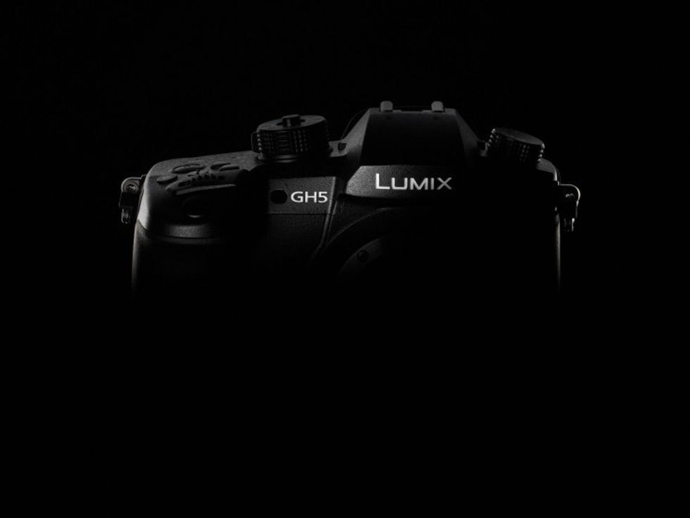 Panasonic_gh5_teaser_image_0