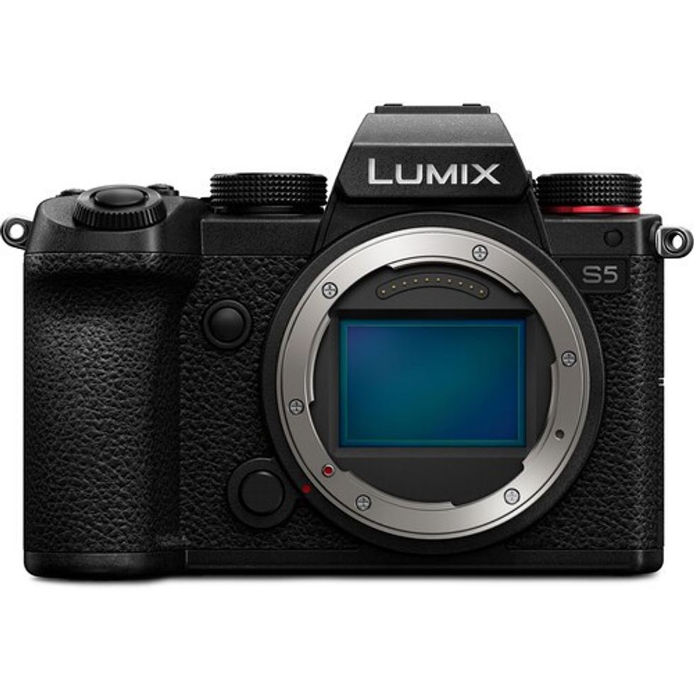 Panasonic_lumix_dc_s5_mirrorless_digital_1599041136_1581612