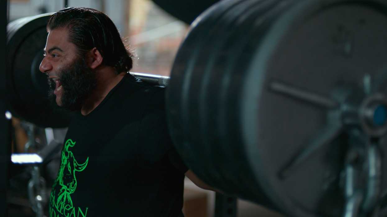 Patrik_baboumian_world_record_holding_strongman_lifts