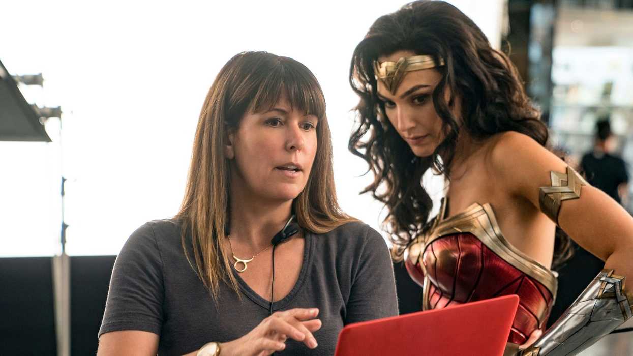 Patty-jenkins-and-gal-gadot-on-wonder-woman-1984-set
