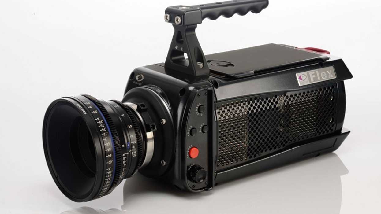 Phantom-flex_left_800x5331