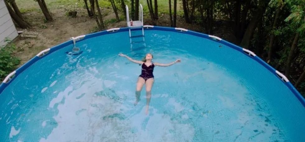 Pool_scene_in_it_follows