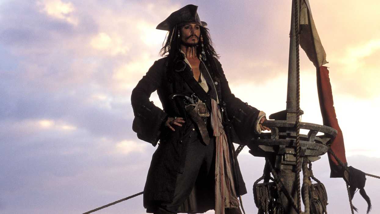 Pp_piratesofthecaribbean_thecurseoftheblackpearl_heroba_5b57327c
