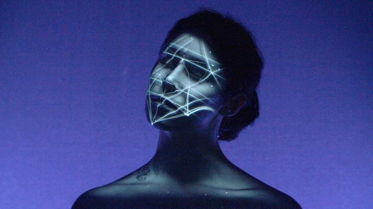 3 Creative Ways to Use a Projector in Your Film or Music Video | No ...