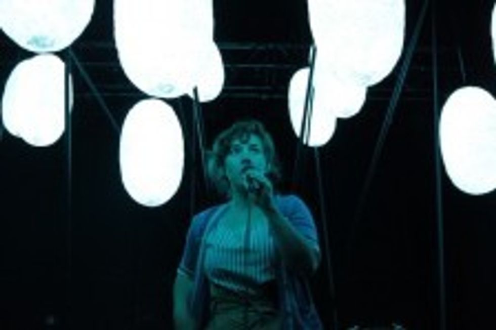 Purity-ring-tangible-interaction-lighting-224x149