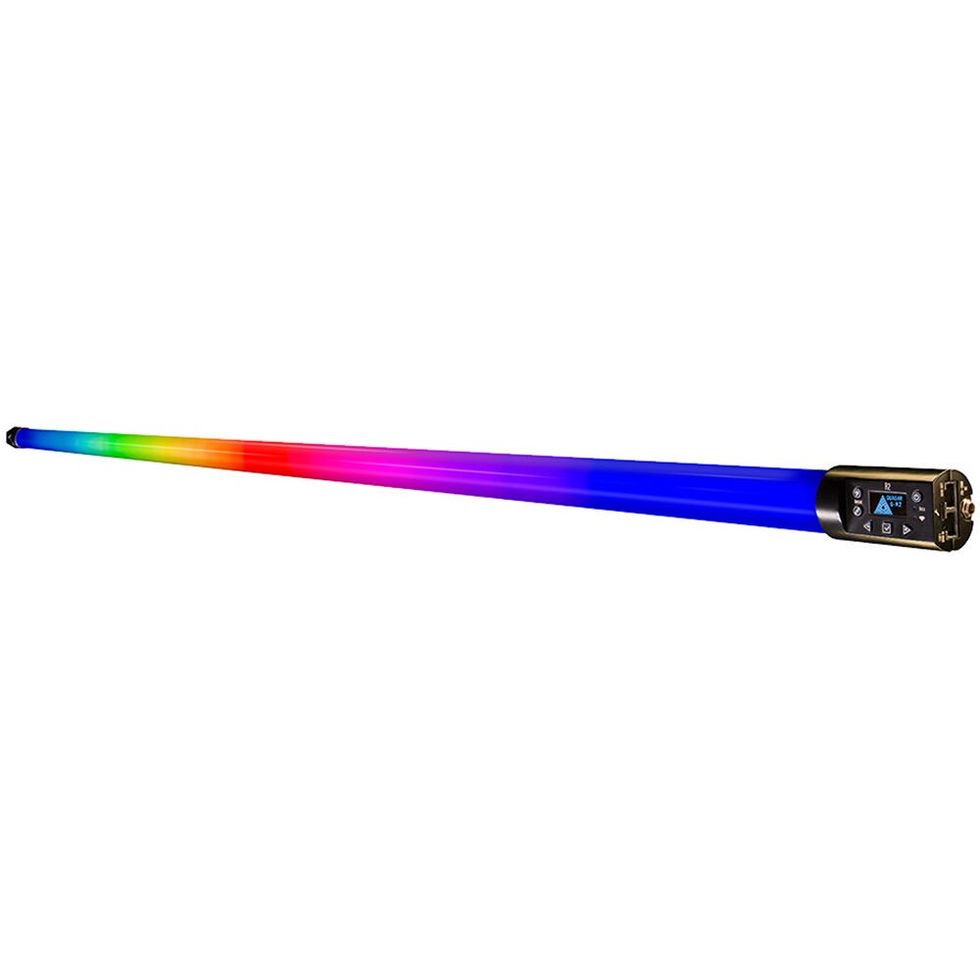 Quasar_science_924_2303_rainbow_2_linear_led_1686129