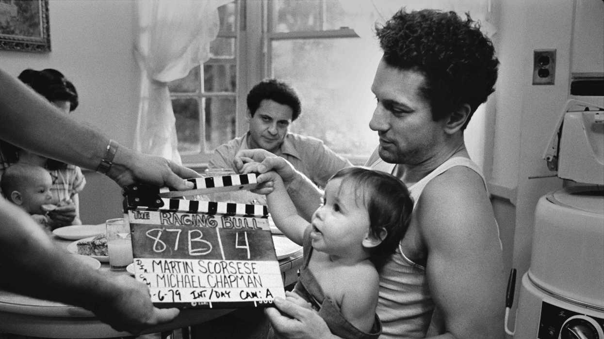 Raging-bull-robert-de-niro-clapperboard-scaled