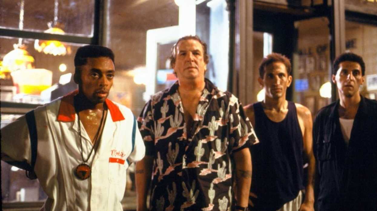 Read and Download the 'Do The Right Thing' Script PDF