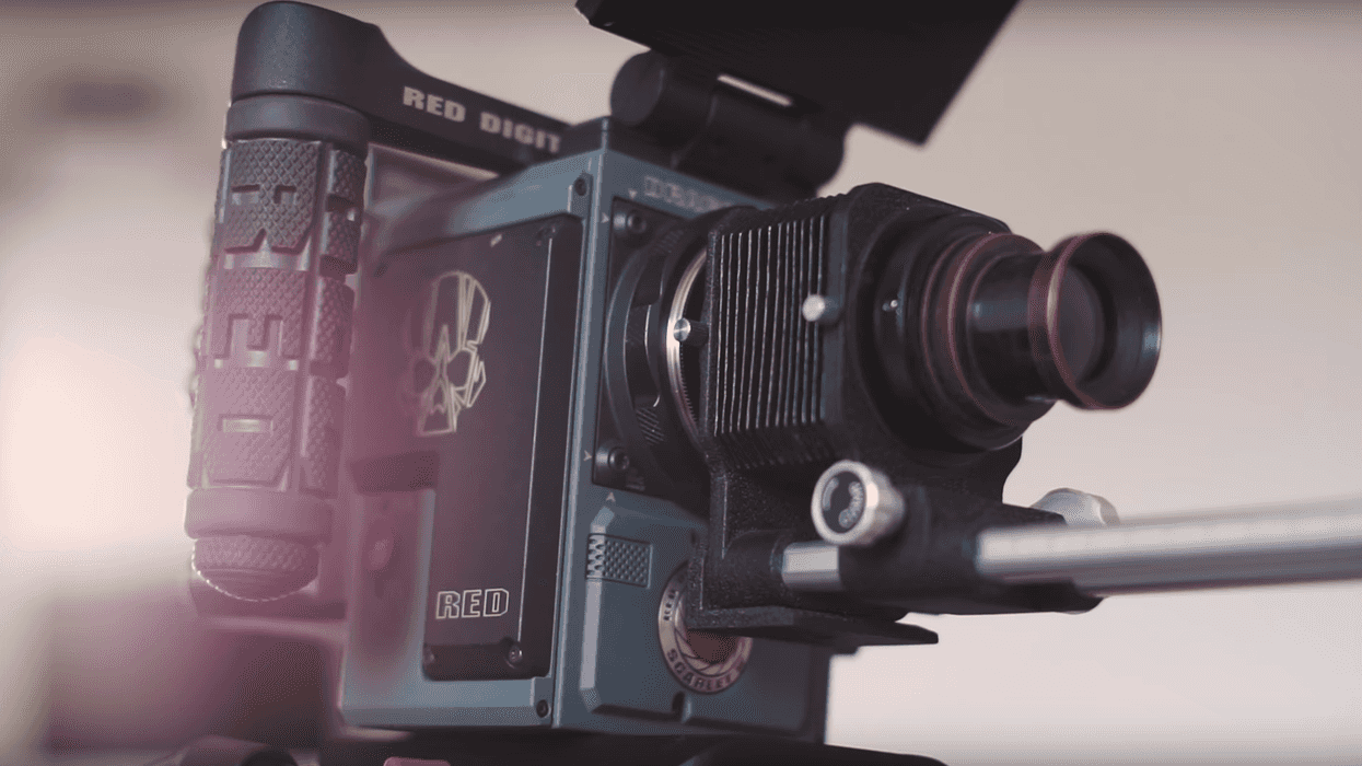 Red_camera_2