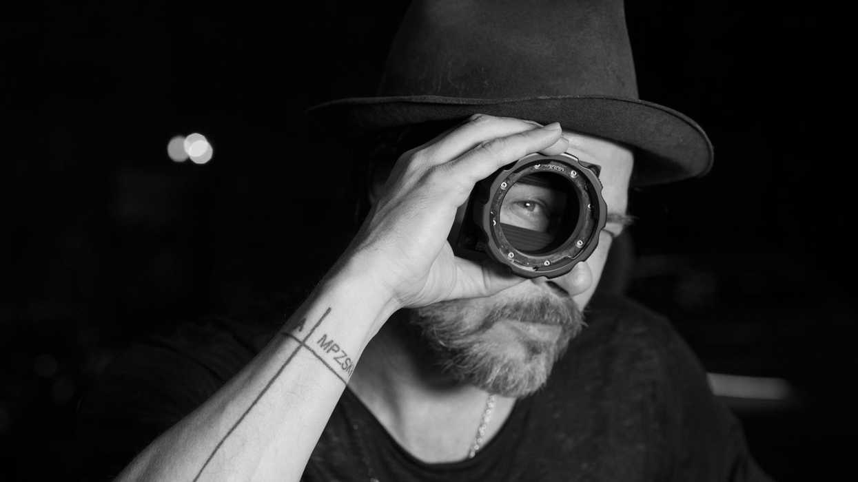 RED DRAGON WEAPON Full-frame 35mm Vista Vision PL Mount with Brad Pitt