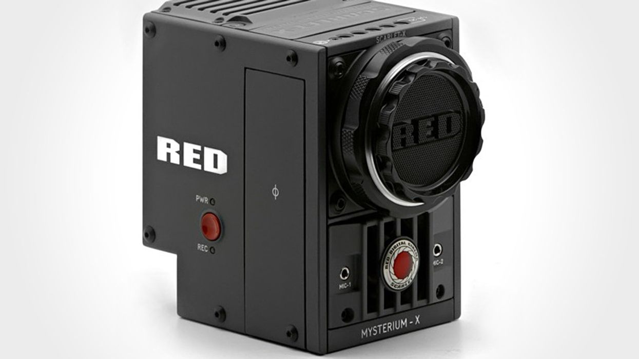 Red-scarlet-x-1-900x600px