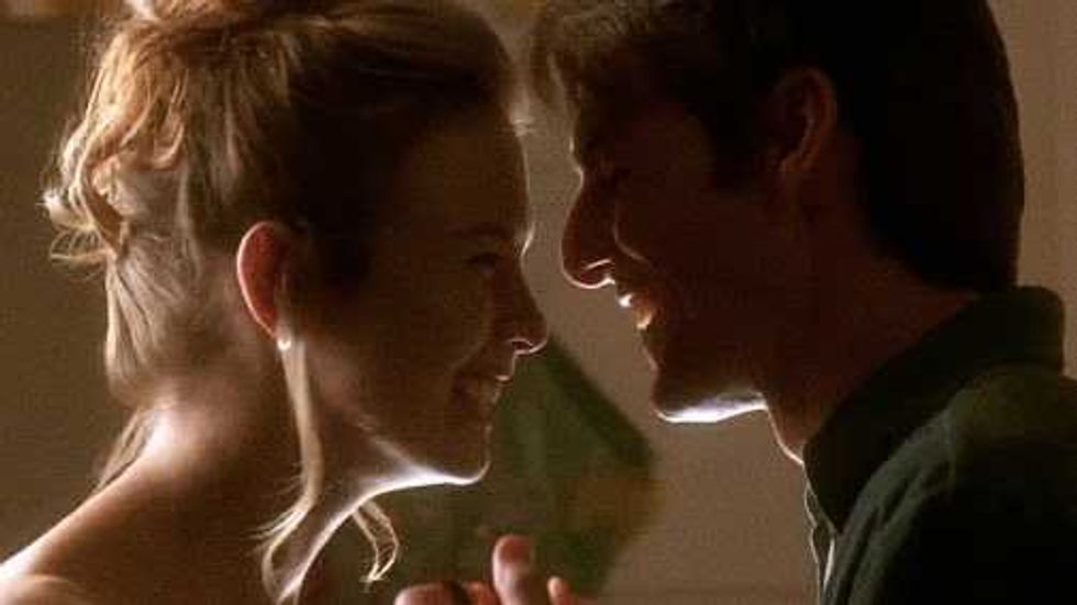 Ren\u00e9e Zellweger as Dorothy and Tom Cruise as Jerry