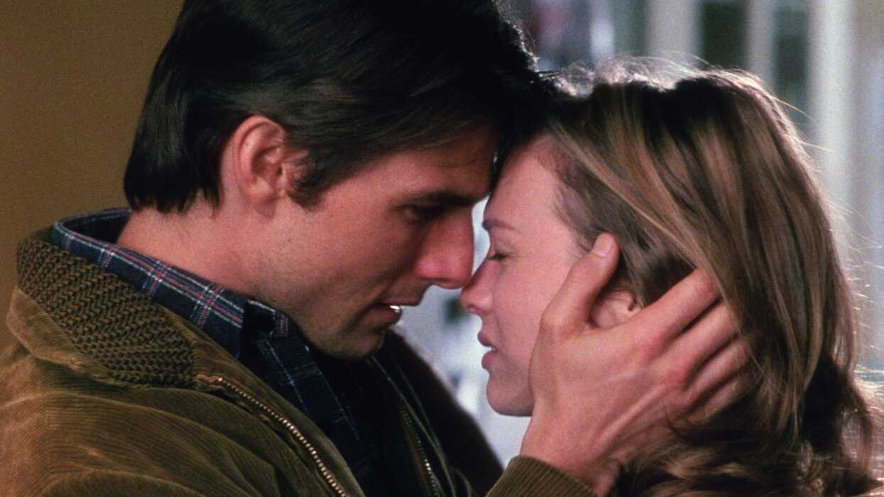 Renée Zellweger as Dorothy and Tom Cruise as Jerry