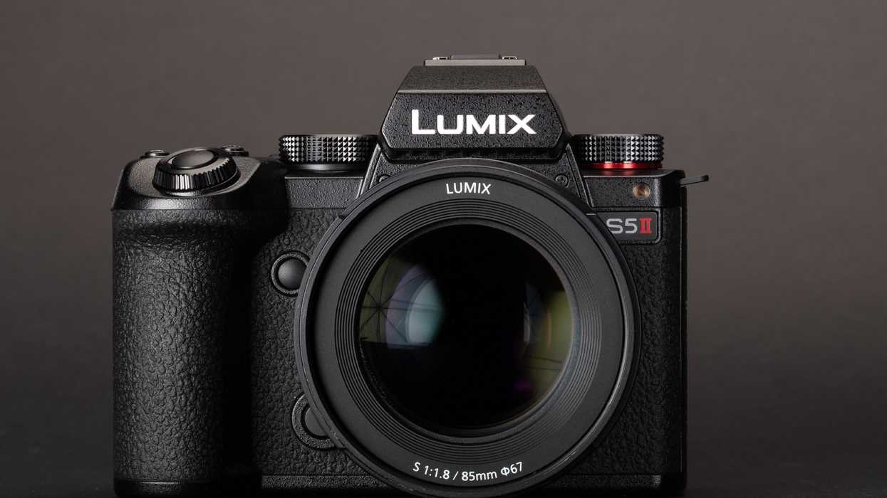 Reports of battery draining issues with the Panasonic S5 II
