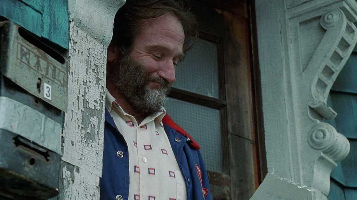 Robin Williams as Dr. Sean Maguire in the 1997 film Good Will Hunting.