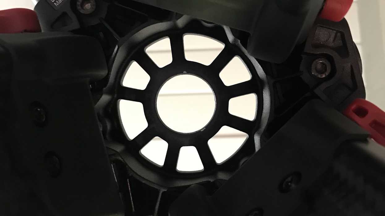 Sachtler Flowtech 75 on No Film School.jpeg