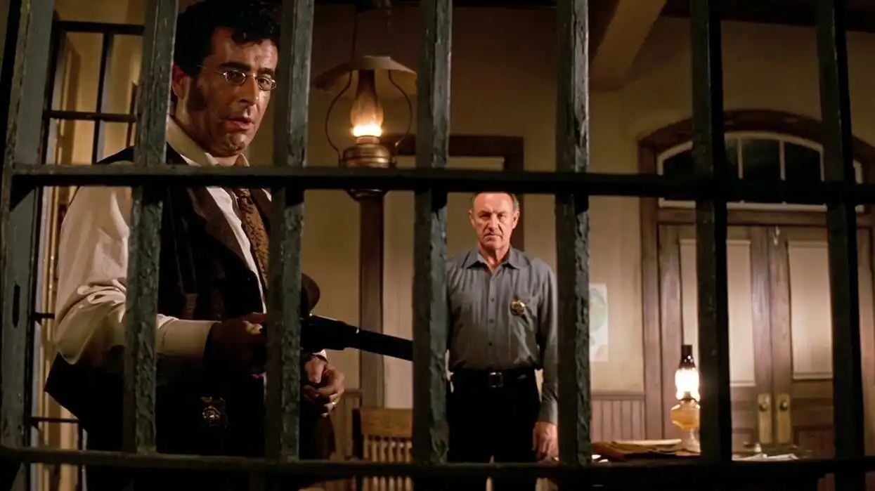 Saul Rubinek and Gene Hackman in a still from ‘Unforgiven’ (1992)