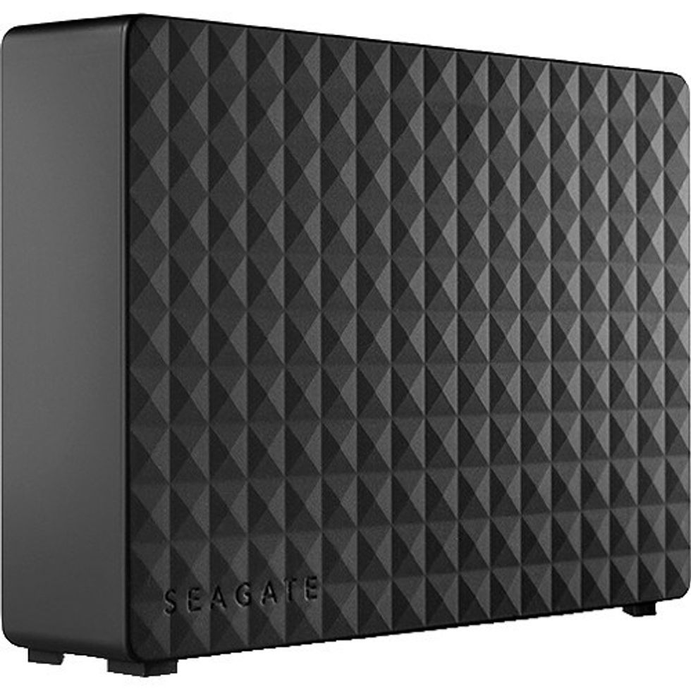 Seagate_steb16000400_16tb_expansion_desktop_usb_1588203934_1558328