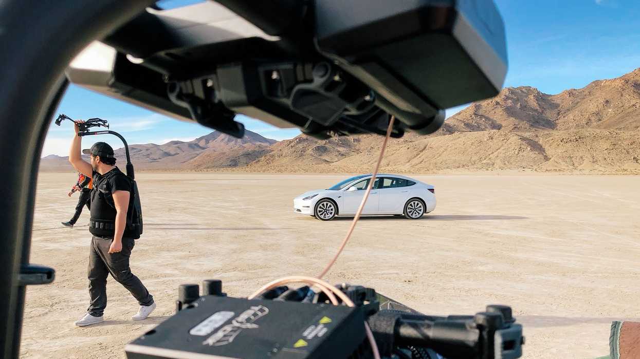 Shooting_in_the_desert