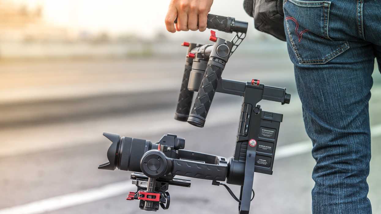 Shutterstock-DSLR-camera