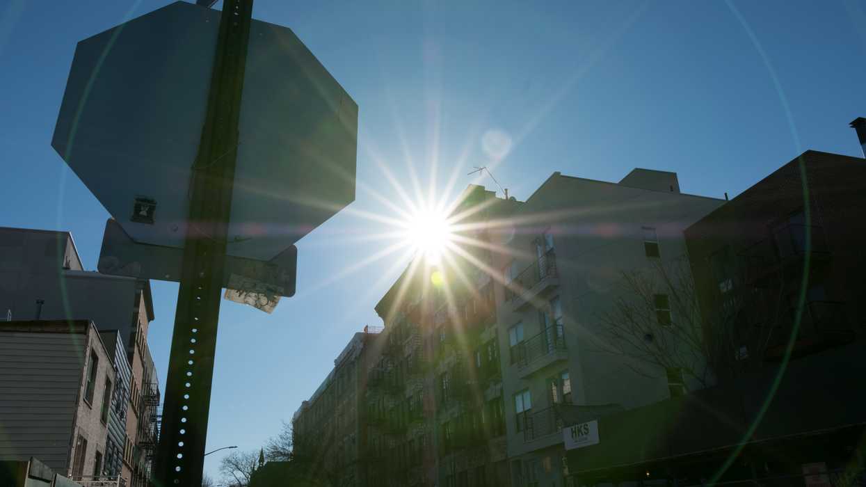 Sigma_cine_zoom_sunlight_flare