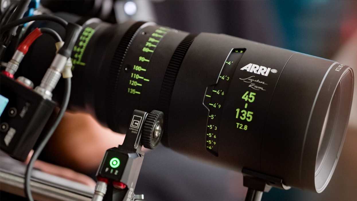 Signaturezoom_feature