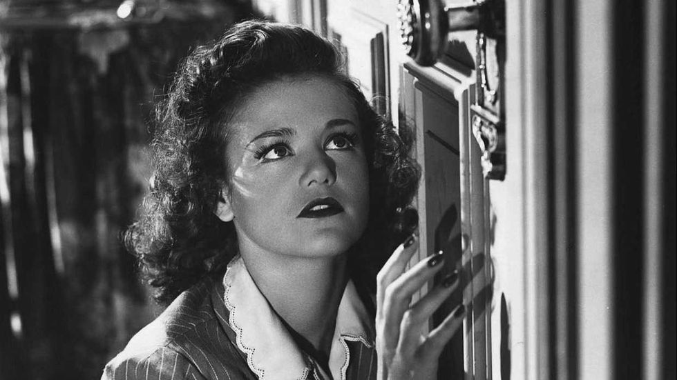 Simone Simon in \u2018Cat People\u2019