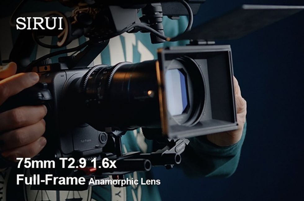 SIRUI 75mm FF Anamorphic in E-mount