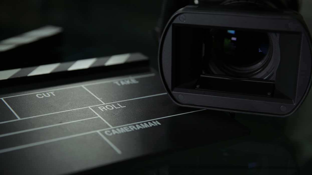 Slate_and_camera