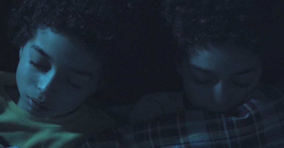 Sleeptight_still9_0