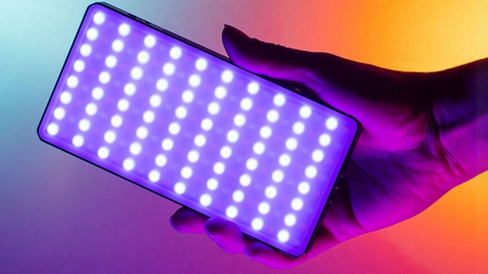 SmallRig Releases M160 RGB Light