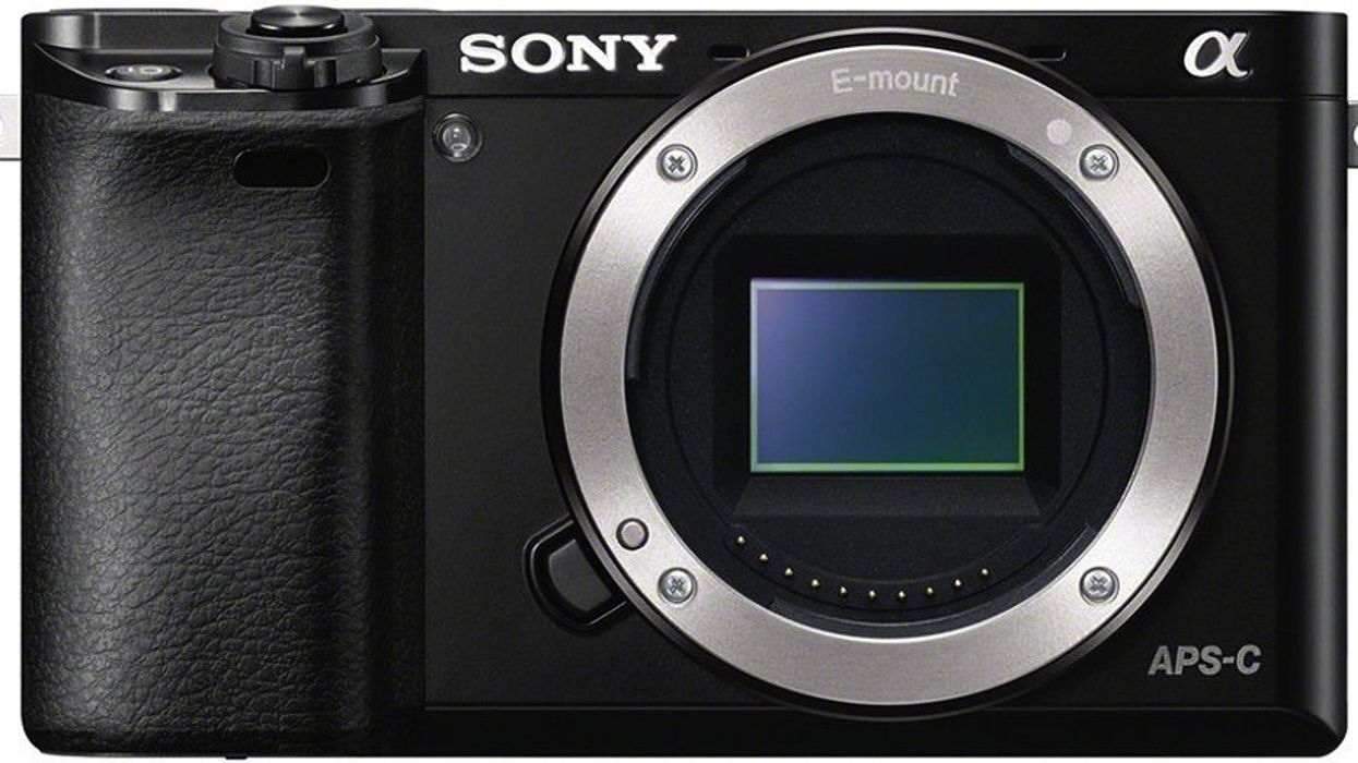 Sony-a6000-front
