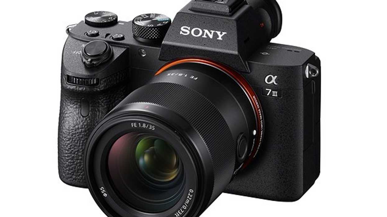 Sony FE 35mm F1.8 Lens