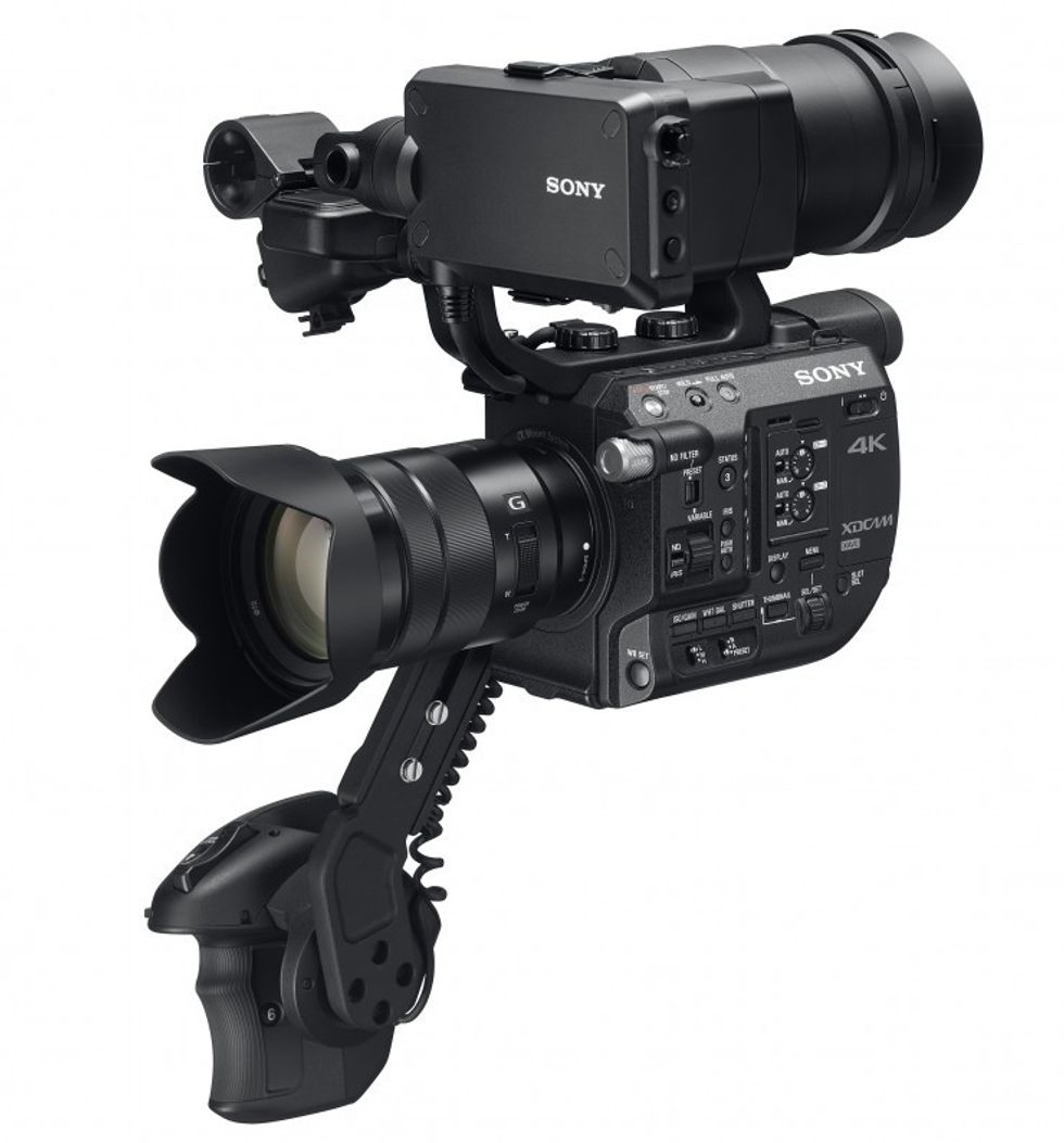 Sony Announces the PXW-FS5, a Small 4K Cinema Camera with Electronic ...