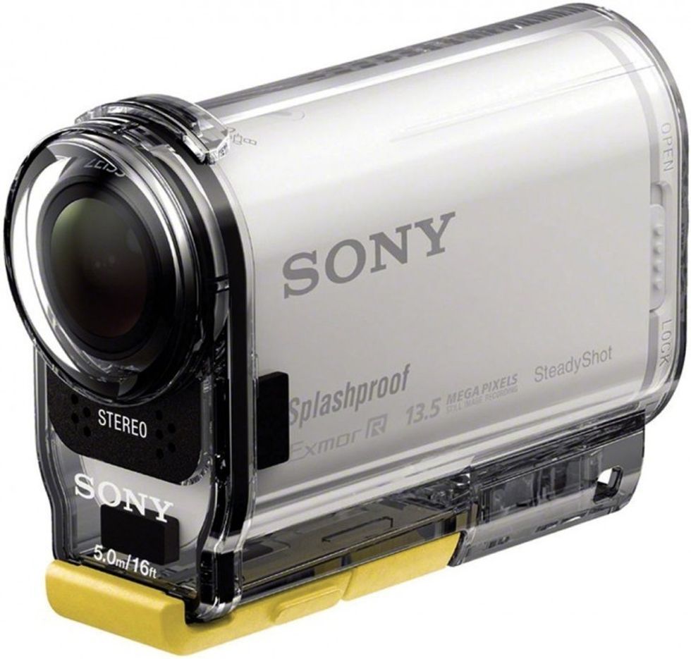Sony-hdr-as100v-action-cam