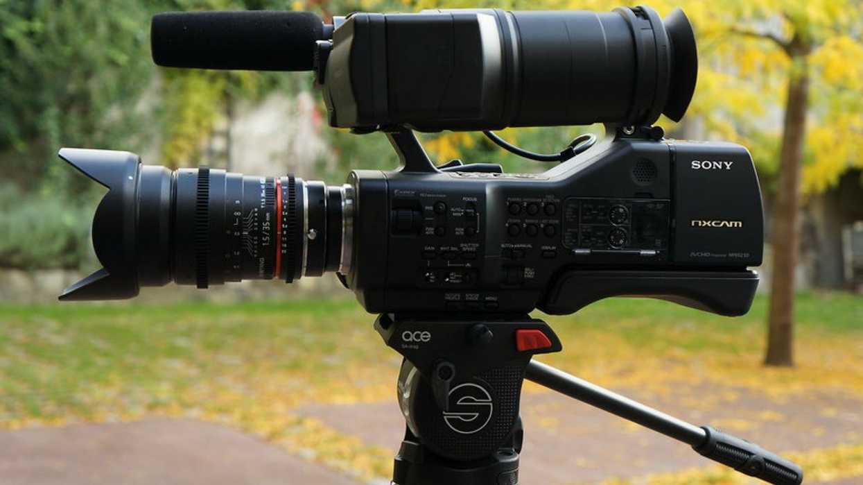 Sony-nex-ea50-johnnie-behiri