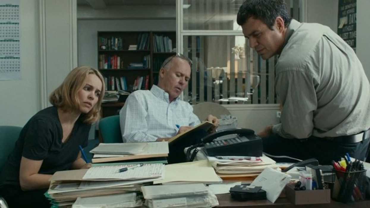 Spotlight_dramatizes_boring_details
